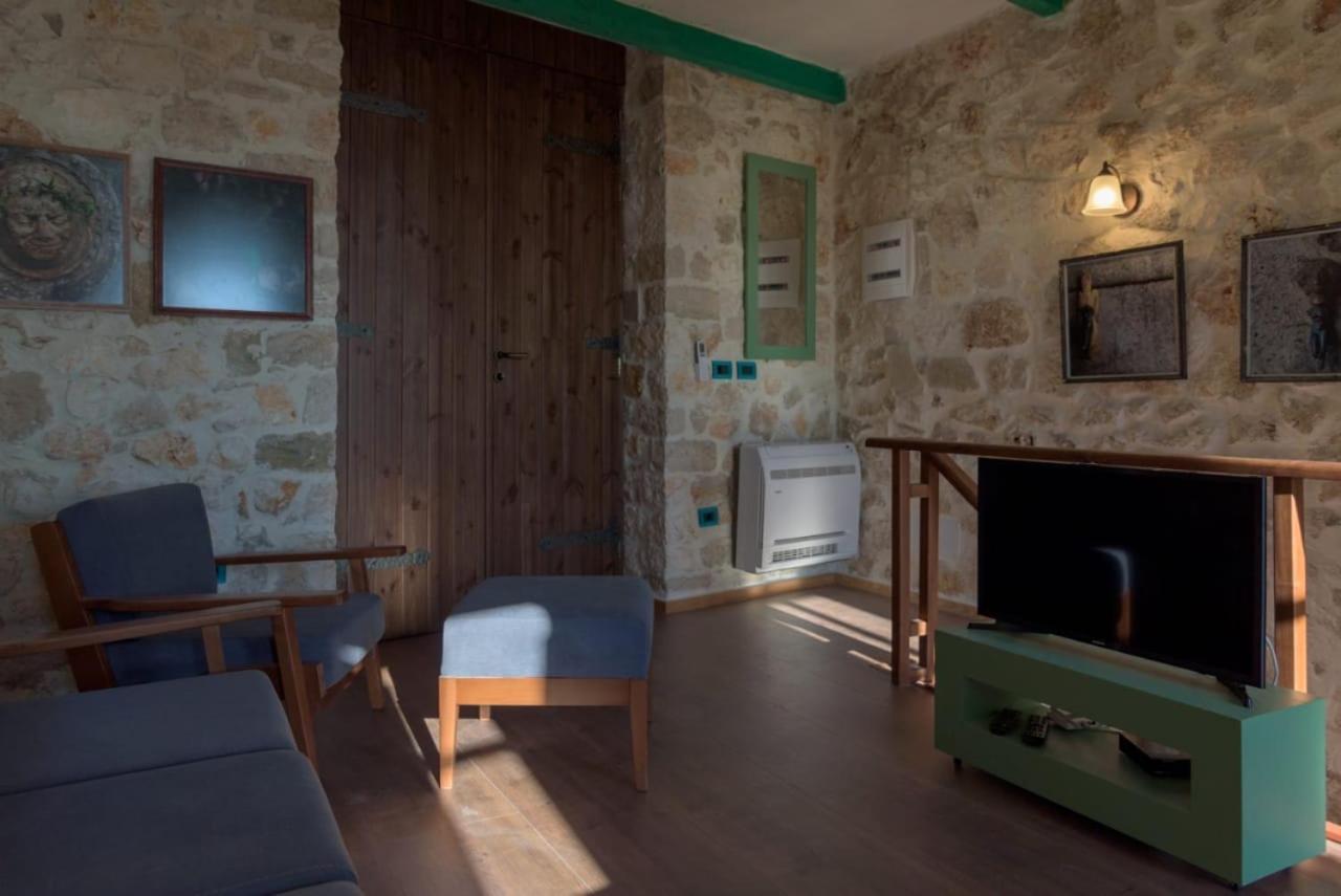 Roots Dhermi Dhërmi Exterior foto