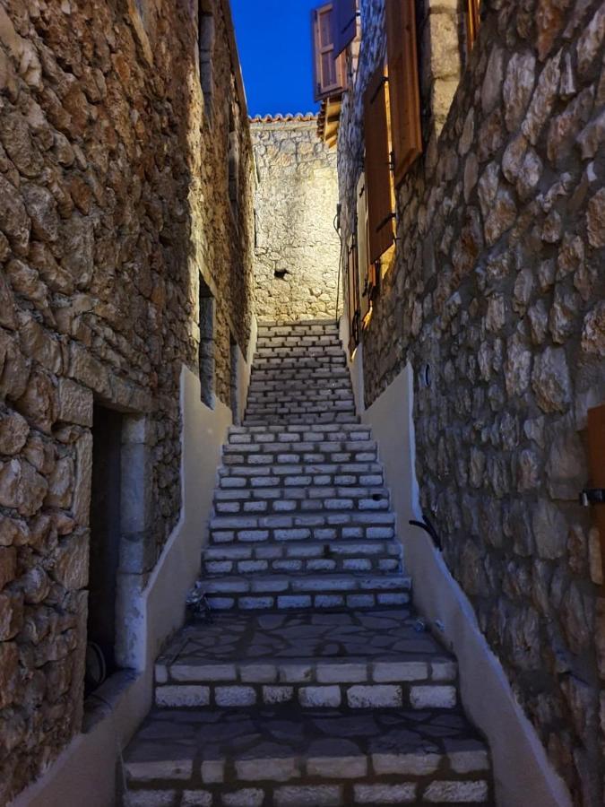 Roots Dhermi Dhërmi Exterior foto